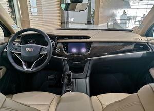 凯迪拉克最新内饰爆料,凯迪拉克全新内饰惊艳亮相，科技与艺术的完美融合”